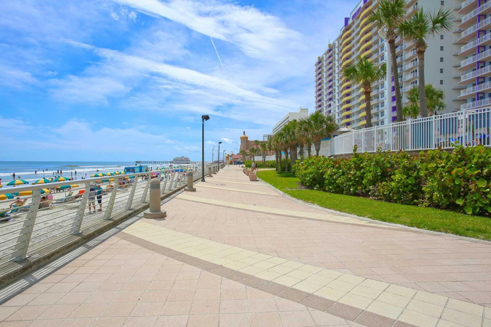 Holiday home Luxury 11th Floor 1 Bedroom Direct Oceanfront Wyndham Ocean Walk Daytona | 1105 *