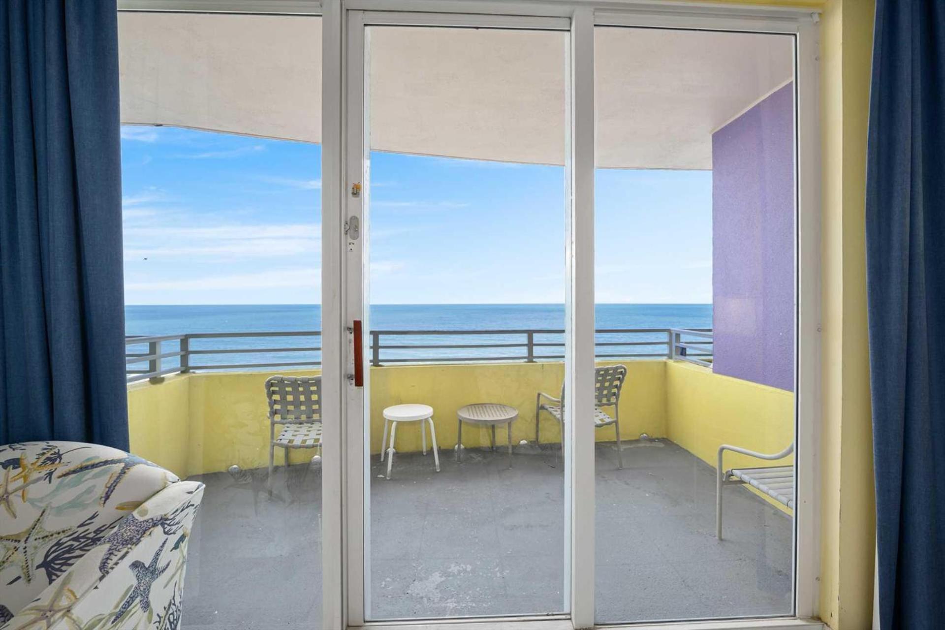 Luxury 11th Floor 1 Bedroom Direct Oceanfront Wyndham Ocean Walk Daytona | 1105 Daytona Beach